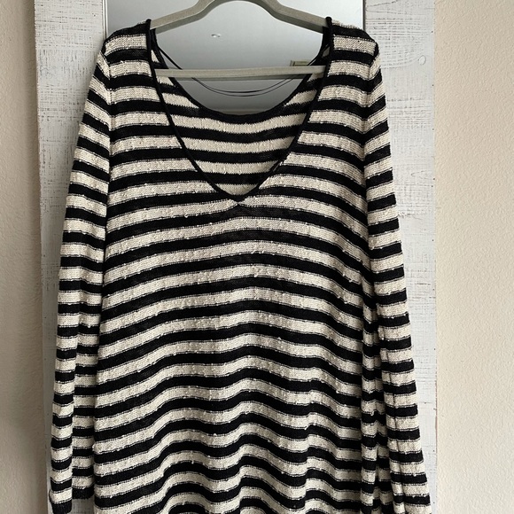 Free People Oversized Sweater - Picture 1 of 3